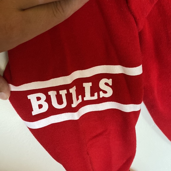 Chicago Bulls hoodie - Picture 3 of 4